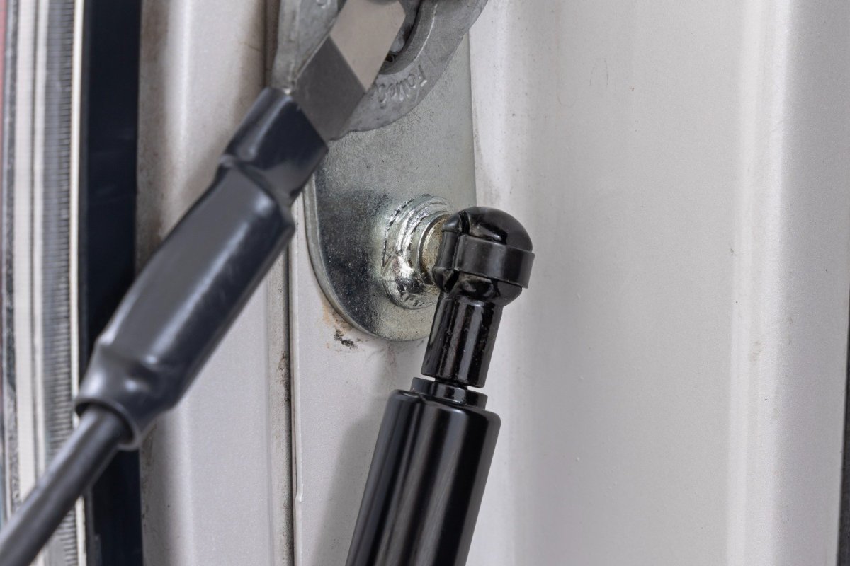 Ford F-150 Tailgate Assist - Driver Side - Rough Country - Ford F-150 - '04-'14